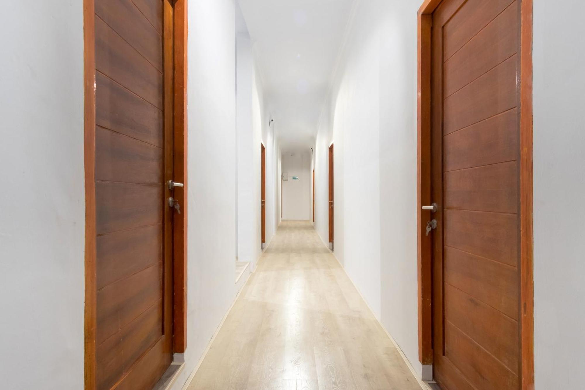 Hotel O Metropolitan Homestay Near Komplek Asia Megamas Medan Exterior photo